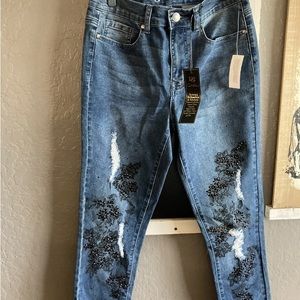 DG2 women’s jeans BNWT size 6